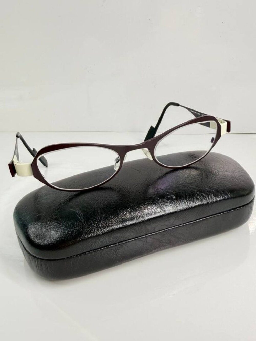 Anne et Valentin WILD BC59 Titanium Eyeglasses – Made in Japan